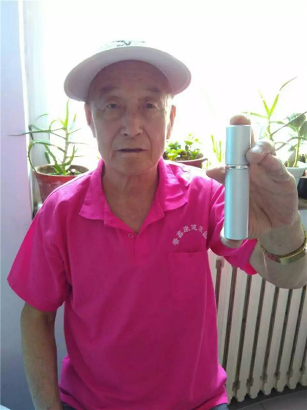 客户刘振庭